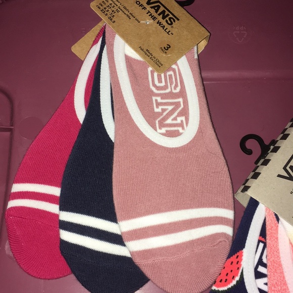 NWT, vans socks, 9 pairs total - Picture 2 of 4